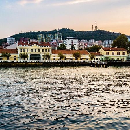 Montania Special Class Hotel Мудания Екстериор снимка