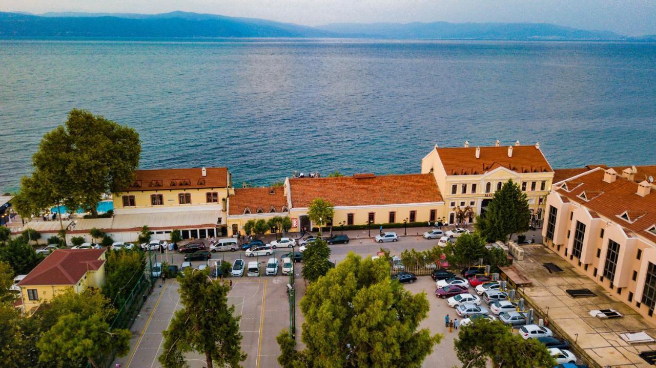 Montania Special Class Hotel Мудания Екстериор снимка