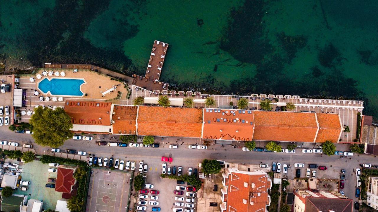 Montania Special Class Hotel Мудания Екстериор снимка