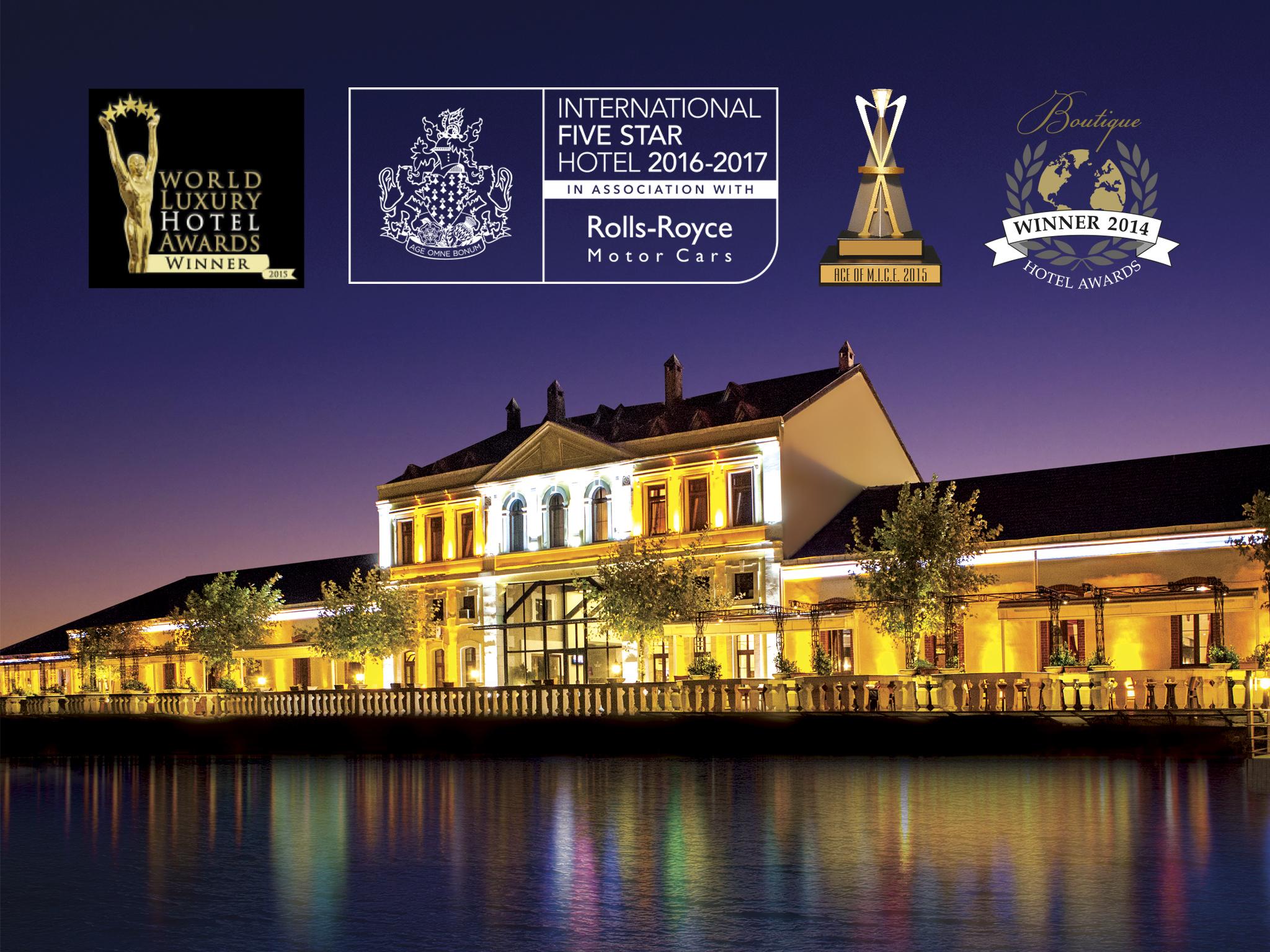 Montania Special Class Hotel Мудания Екстериор снимка