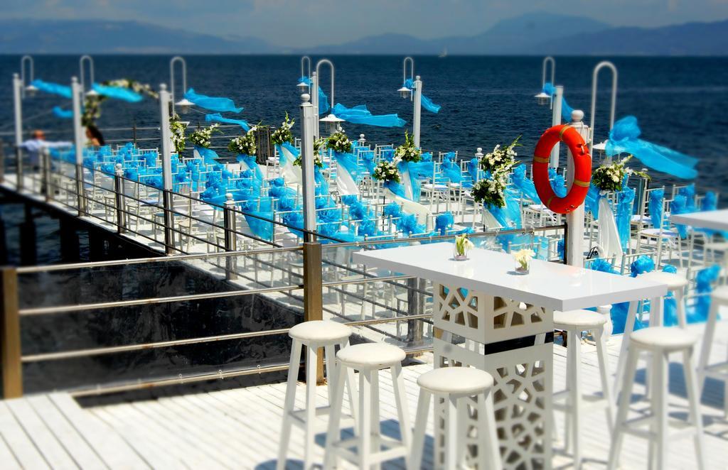 Montania Special Class Hotel Мудания Екстериор снимка