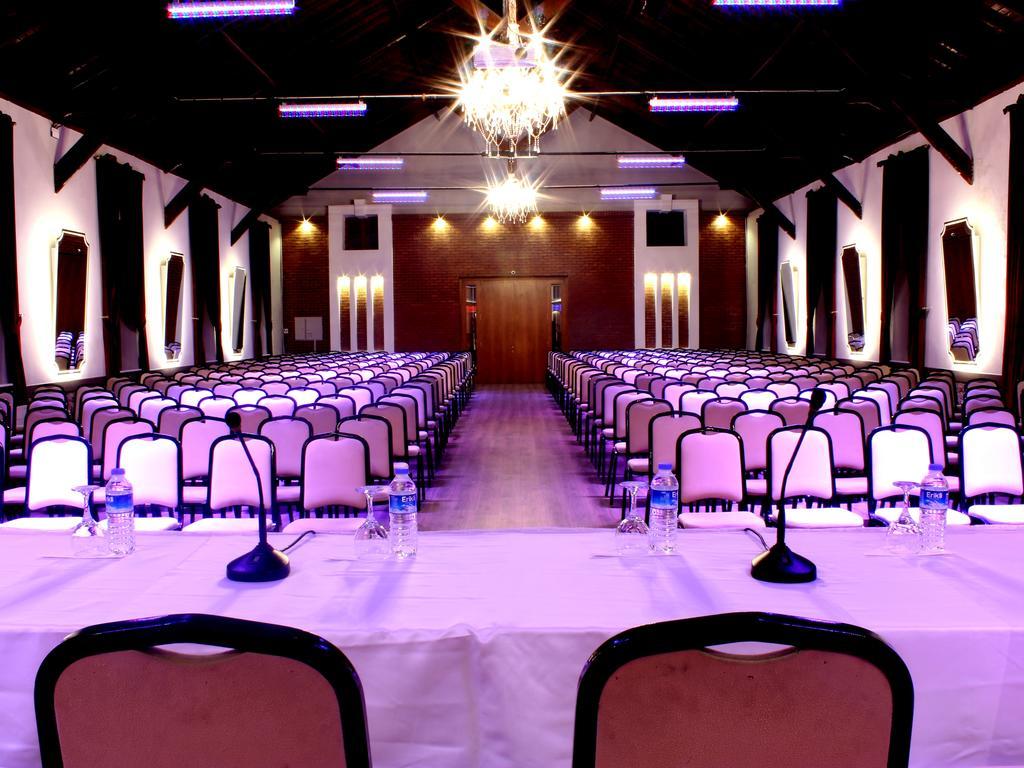 Montania Special Class Hotel Мудания Екстериор снимка